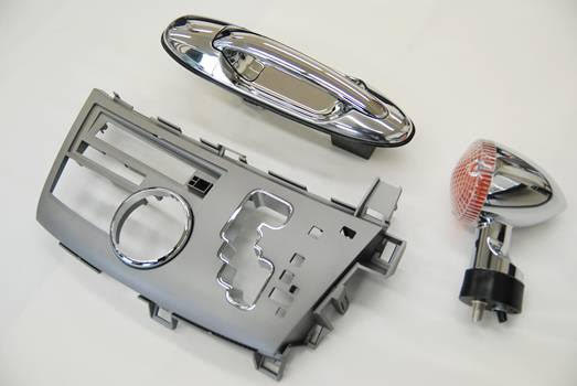 白金鍍金工業の自動車外装部品へのPCメッキ加工事例
