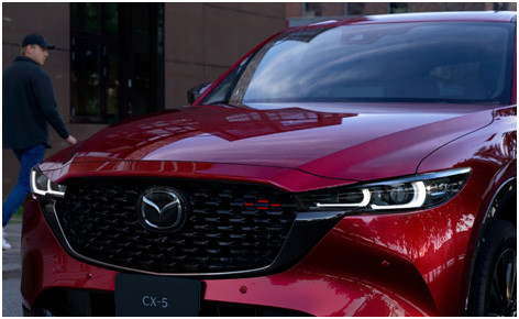 豊田合成 マツダCX-5のフロント部